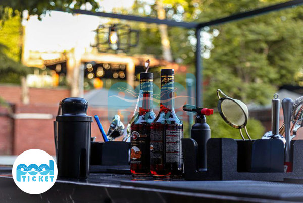 بار‌تندر استخر روباز هتل اوین تهران (کاجکو)