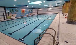 عکس فضای داخلی استخر آمیتیس گلشهر کرج