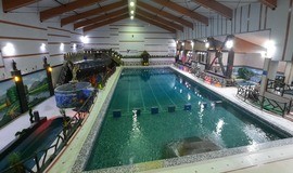 تصویر استخر سرپوشیده پارک آبی الماس ممقان