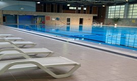 تصویر محوطه استخر سازمان آب تهران