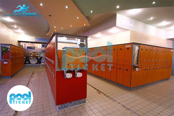 تصویر رختکن استخر دریا قم