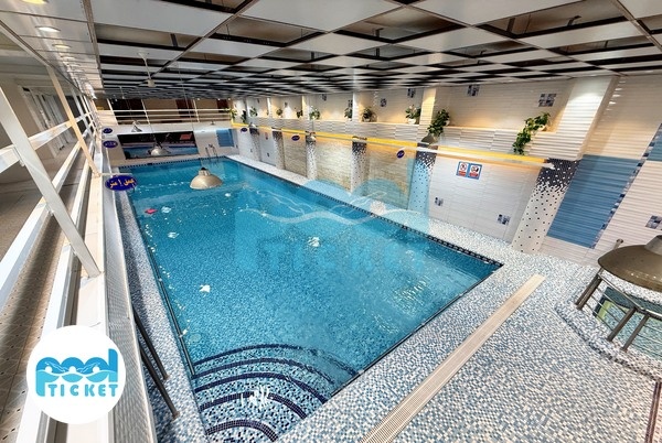 عکس فضای استخر واترلند شیراز