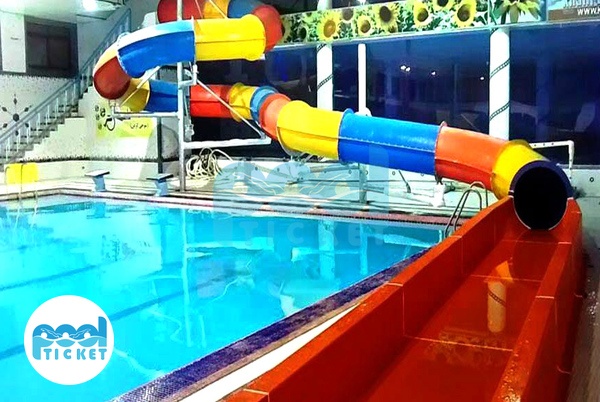 تصویر سرسره استخر خلیج فارس اصفهان