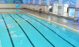 تصویر محوطه استخر کوهستان نجف آباد اصفهان