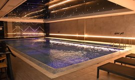 استخر امیر و غزال تهران عکس