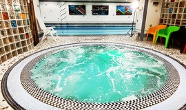  مجموعه ورزشی آوا تهران