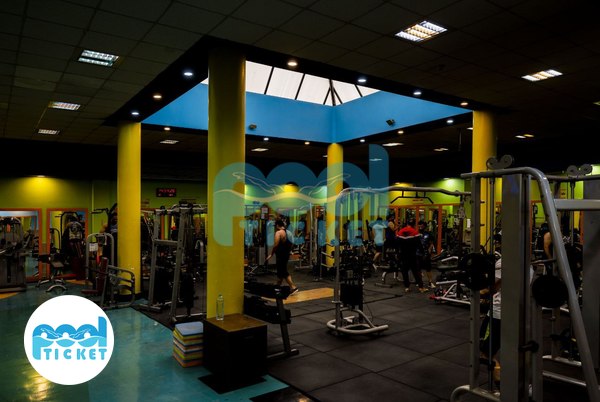 تصویر باشگاه استخر نگین VIP مشهد