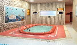 جکوزی استخر لاله مشهد تصویر