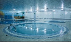 عکس جکوزی استخر دانشگاه آزاد سوهانک تهران