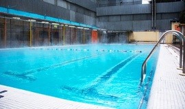 تصویر استخر ارکیده تهران