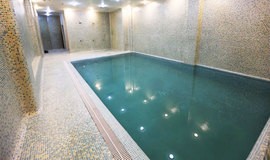 استخر هتل پرشین پلازا عکس‌ها