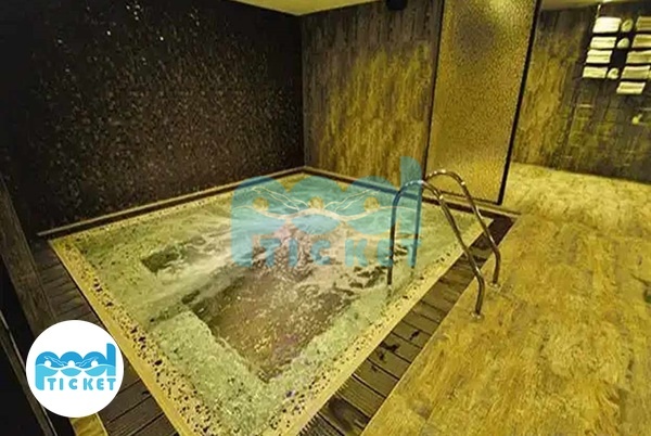 تصویر جکوزی استخر آتیران تهران