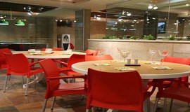 رستوران مجموعه نادر تهران