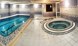 استخر بانوی غرب تهران