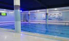 تصویر استخر دانشگاه سما تهران