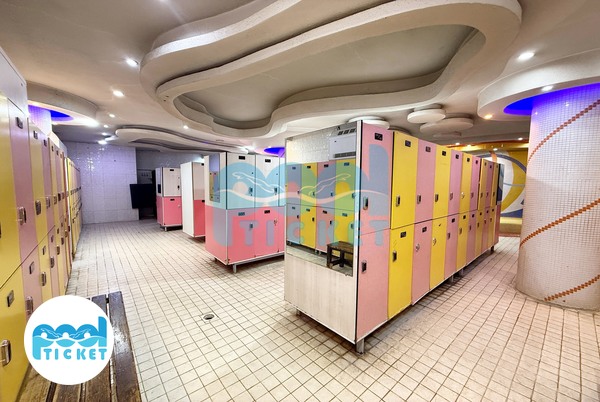 رختکن پارک آبی شهرک واوان اسلامشهر عکسها