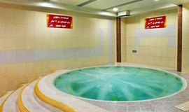 جکوزی  استخر آبهای طلایی تهران - قیمت بلیت استخر های تهران