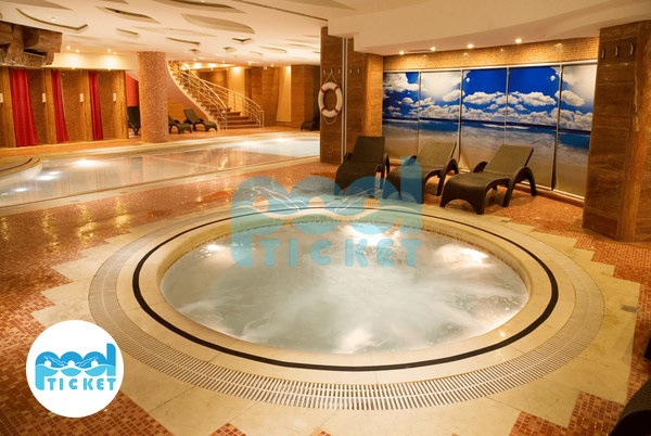 تصویر جکوزی استخر هتل بزرگ شیراز