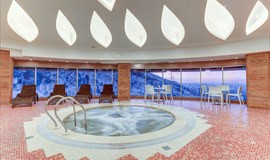 استخر هتل بزرگ شیراز