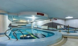 استخر هتل عماد مشهد