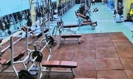 باشگاه مجموعه بدنسازی آستان قدس مشهد