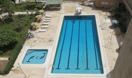 عکس استخر روباز هتل پارس اهواز