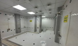 تصویر دوش‌های استخر شهید عسگری قم