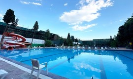 استخر بلو اوشن تهران تصویر