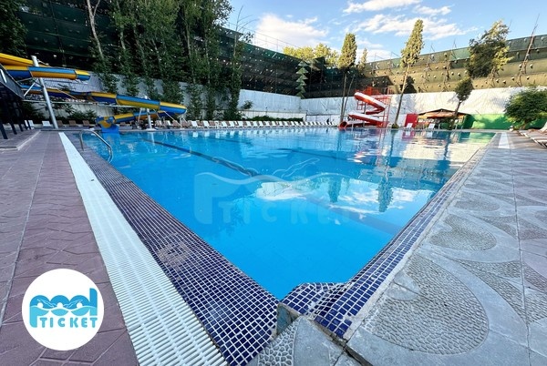 تصاویر استخر روباز بلو اوشن تهران 