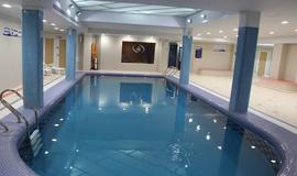  استخر زائر سرای نفت مشهد