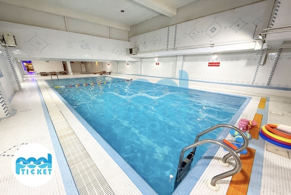 عکسها استخر بهار پیروزی تهران