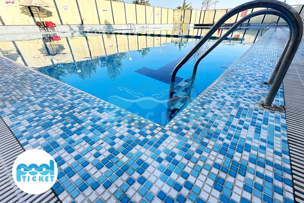 استخر چهارفصل و روباز بهشت مادران تهران عکس