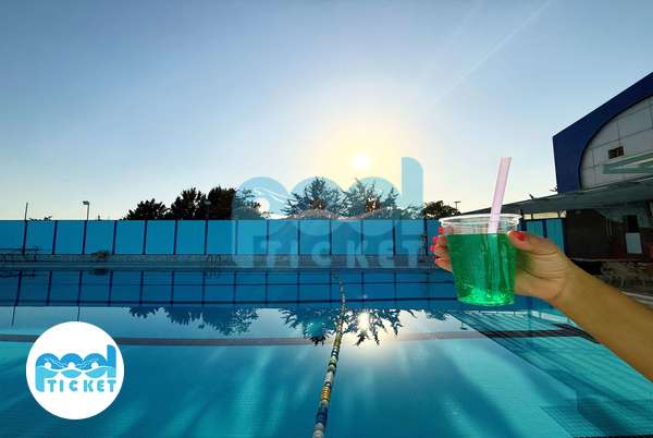 عکس‌های استخر چهارفصل و روباز بهشت مادران تهران