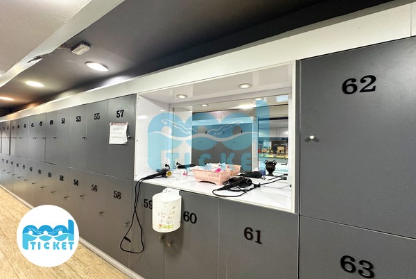 عکس کمد و رختکن استخر ارم سعادت آباد تهران