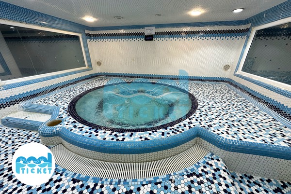 جکوزی استخر ارم سعادت آباد تهران تصویر