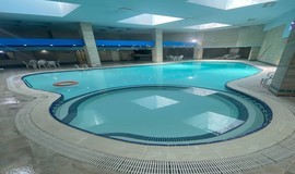 استخر یاس سپید تهران