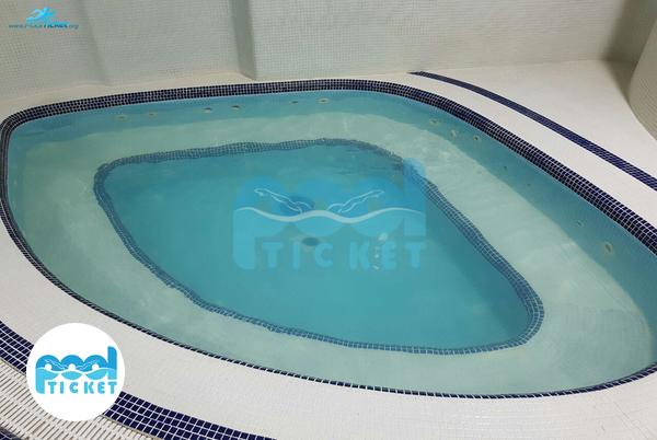 حوضچه آب سرد استخر ولی عصر اصفهان تصاویر