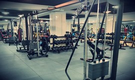  باشگاه بدنسازی پارس استار تهران