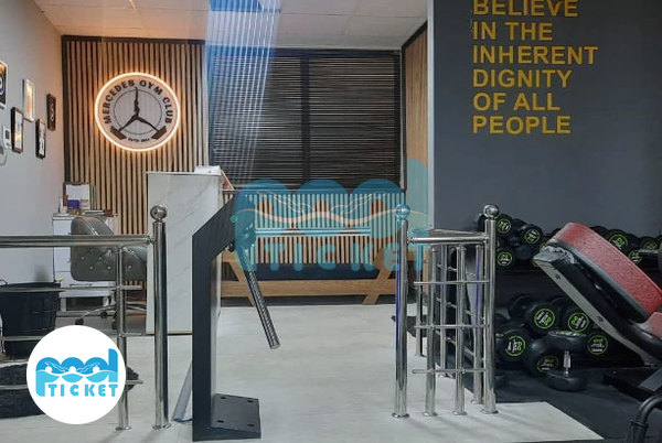 تصاویر باشگاه بدنسازی مرسدس کرج