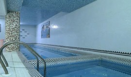 استخر باشگاه بدنسازی زندگی سالم کرج در پول تیکت 