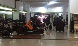 باشگاه بدنسازی اکسیژن کرج - خرید بلیت استخر و باشگاه بدنسازی در پول تیکت 