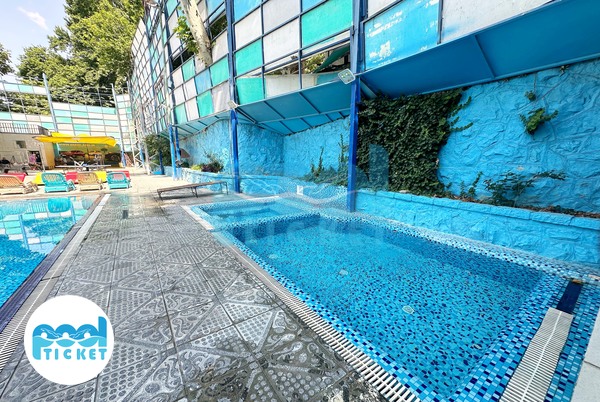 عکس‌های استخر کودکان سرو جماران تهران