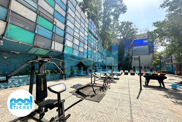 وسایل ورزشی استخر چهارفصل سرو جماران تهران تصاویر 