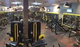 عکس باشگاه بدنسازی ستارگان قم