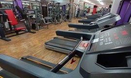 باشگاه ورزشی تن پویان شعبه پنج رمضان اصفهان - تخفیف بلیت باشگاه بدنسازی 