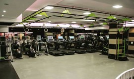 باشگاه پارسیک اصفهان - خرید بلیت استخر و باشگاه بدنسازی در پول تیکت 