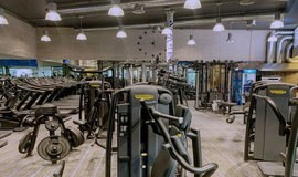 باشگاه بدنسازی فرصت زندگی تهران