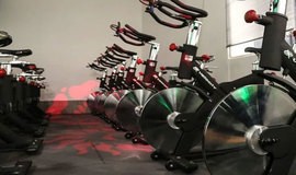 بیش ترین تخفیف بلیط استخر و باشگاه بدنسازی در پول تیکت