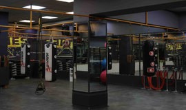 باشگاه بدنسازی رویال اقدسیه تهران