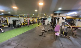 باشگاه بدنسازی بلانکو شعبه قلهک تهران در پولتیکت